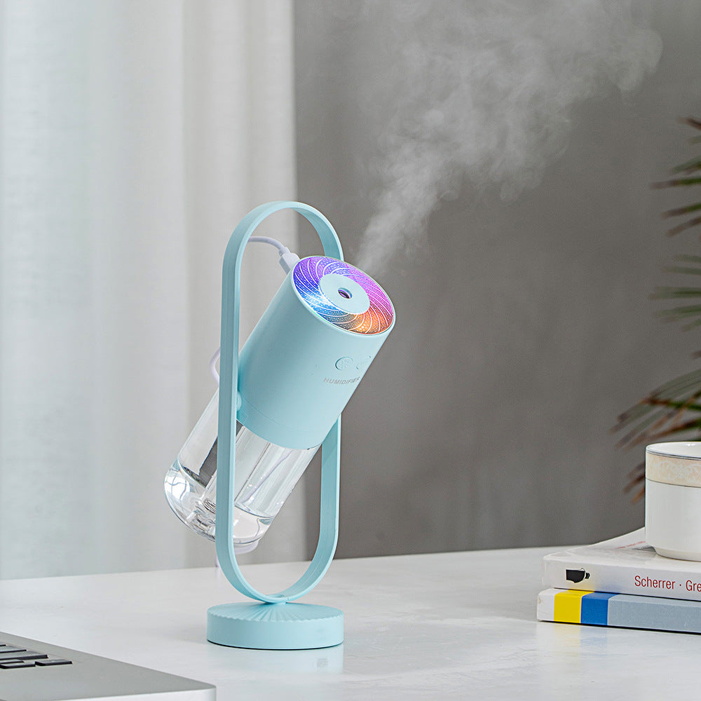 Cool mist spray from usb air humidifier with projection night light